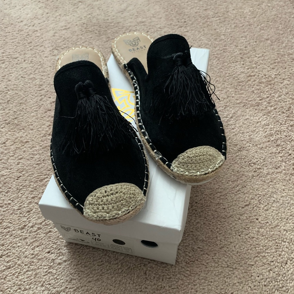 Black mules